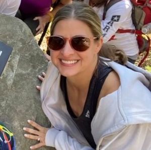 Meet your Posher, Elena